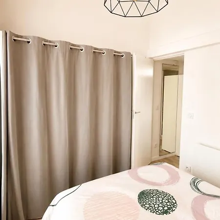 Renove Rare Au Centre Du Village Cap Esterel Separee -piscines Et Parking 公寓